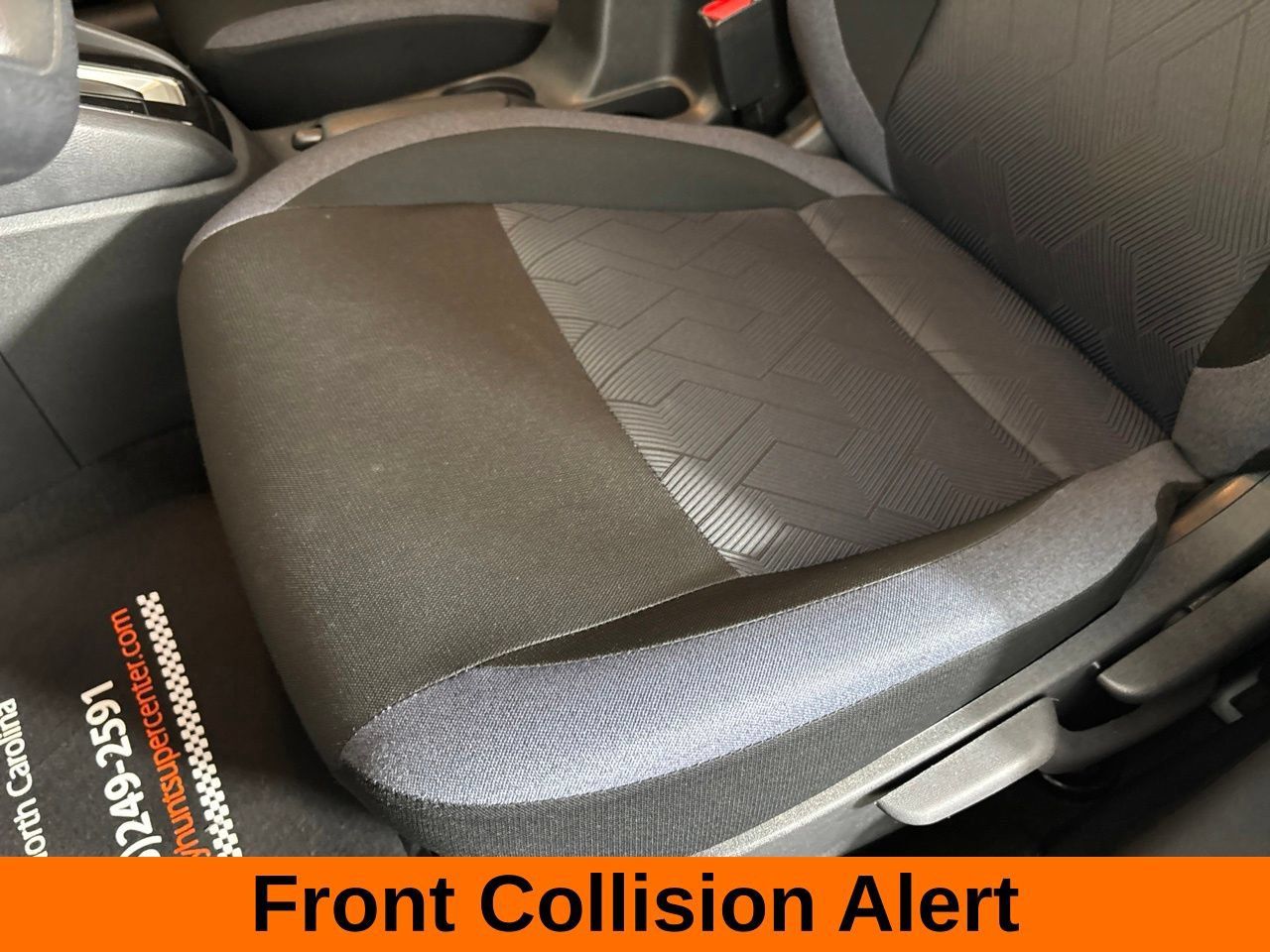 Used 2025 Nissan Versa SV w/ Trunk Package FWD image 12