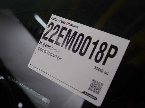 Used 2024 GMC Terrain SLT AWD/4WD image 33
