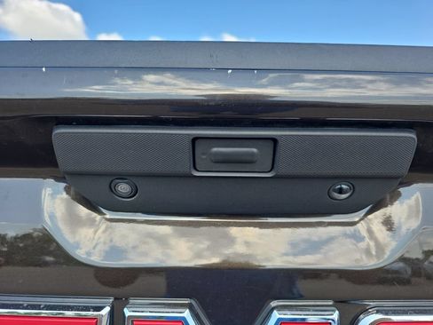 Used 2020 GMC Sierra 1500 4x4 Double Cab w/ Sierra Value Package image 13