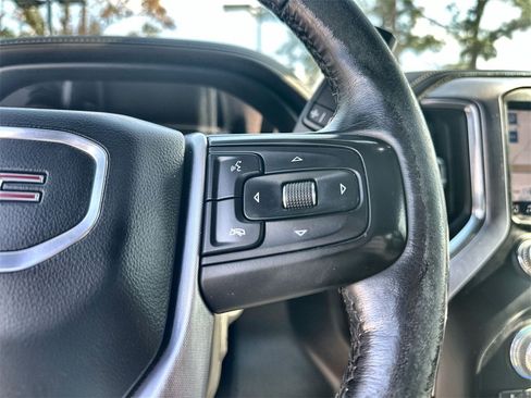 Used 2020 GMC Sierra 2500 SLT image 32