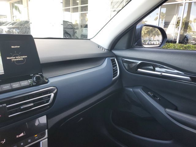 Certified 2022 Kia Seltos Nightfall Edition AWD/4WD image 27