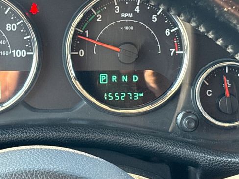 Used 2016 Jeep Wrangler Sport image 24