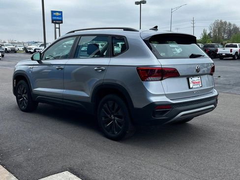 Used 2023 Volkswagen Taos S w/ Driver Assistance Package image 6