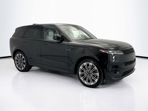 New 2026 Land Rover Range Rover Sport Dynamic SE AWD/4WD image 3