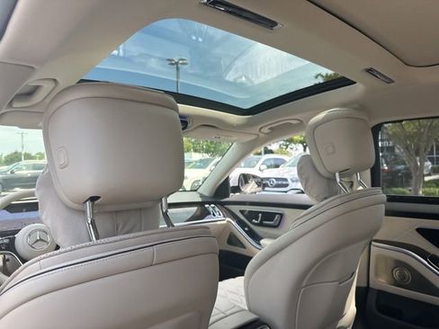 Used 2023 Mercedes-Benz S 580 4MATIC Sedan image 30