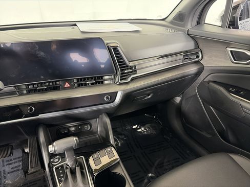 Used 2024 Kia Sportage X-Line w/ X-Line Premium Package AWD/4WD image 4