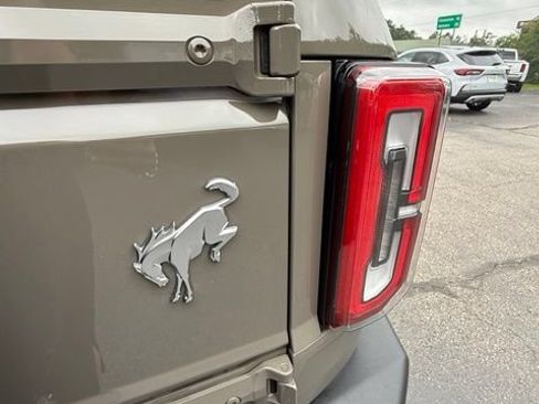 New 2026 Ford Bronco Outer Banks AWD/4WD image 15