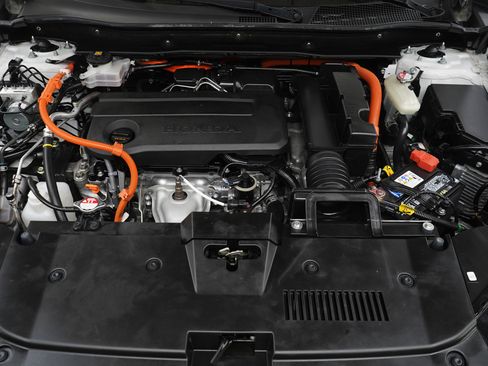 Used 2023 Honda CR-V Sport Touring image 33