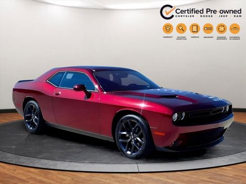 Used 2023 Dodge Challenger SXT w/ Blacktop Package image 21