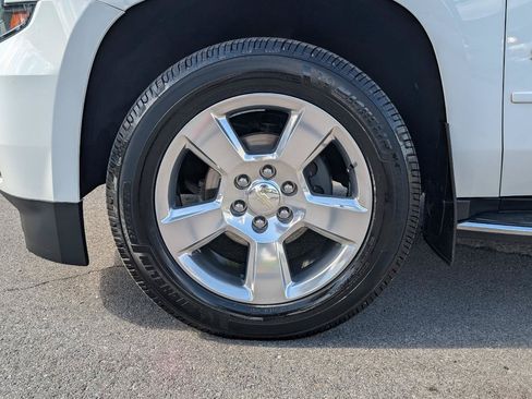 Used 2020 Chevrolet Suburban Premier RWD image 28