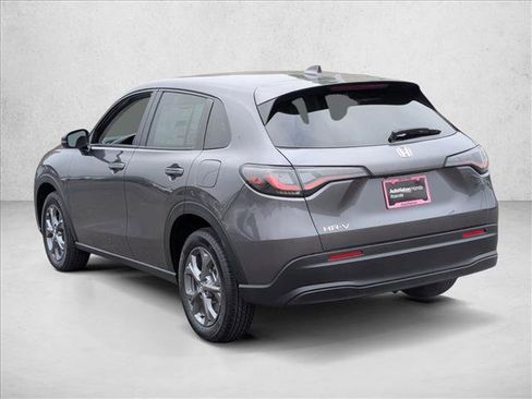 New 2026 Honda HR-V LX image 8