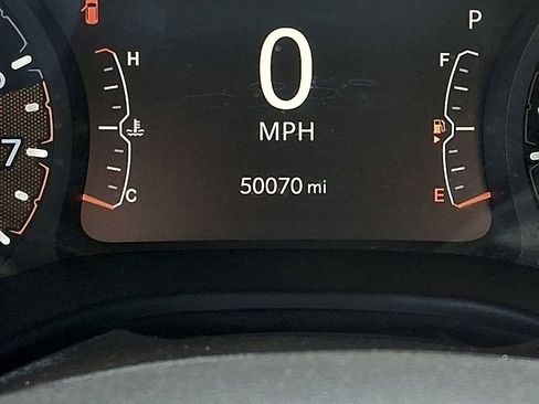 Used 2024 Jeep Compass Latitude image 19