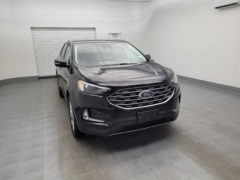 Used 2024 Ford Edge Titanium image 14