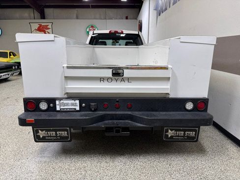 Used 2016 Chevrolet Silverado 3500 W/T w/ WT Convenience Package image 8