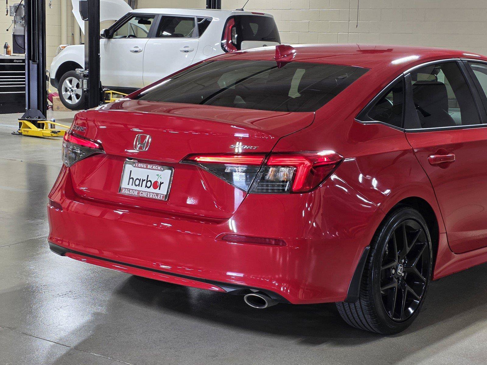 Used 2024 Honda Civic Sport image 11