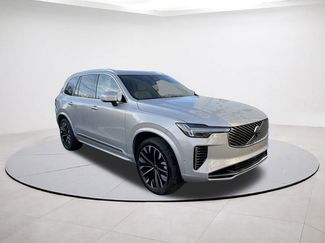 Used 2025 Volvo XC90 B6 Plus video 1