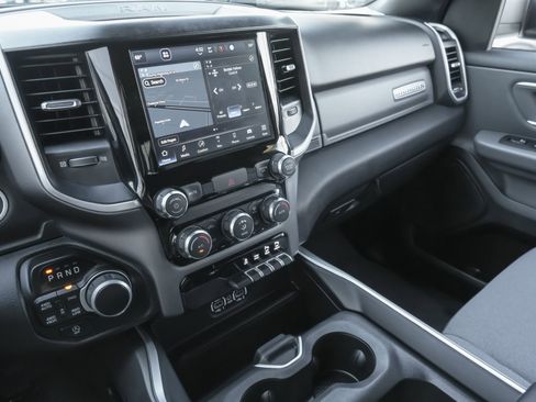 Used 2022 RAM 1500 Big Horn image 10