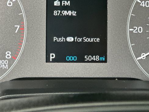 Used 2024 Toyota Corolla LE image 32