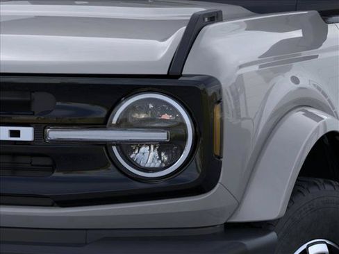New 2026 Ford Bronco Outer Banks AWD/4WD image 20