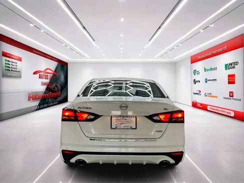 Used 2023 Nissan Altima 2.5 SL AWD/4WD image 6