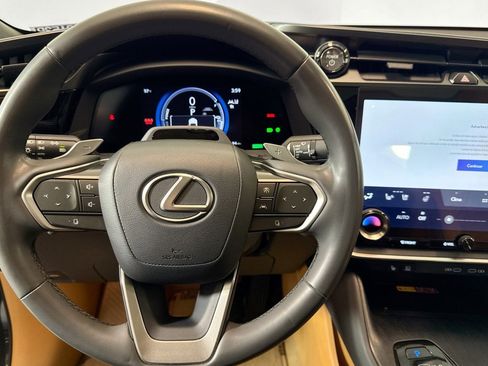 Used 2023 Lexus RZ 450e Premium image 11