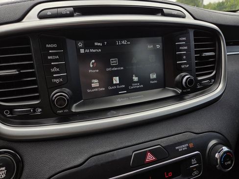 Used 2019 Kia Sorento EX FWD image 10