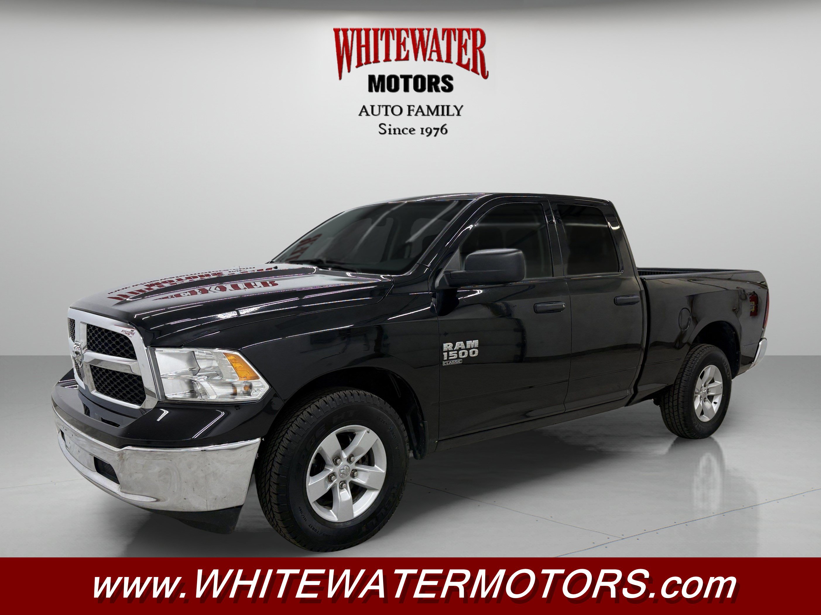 Used 2024 RAM 1500 Classic SLT RWD image 1