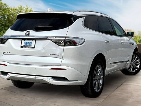 Used 2024 Buick Enclave Avenir w/ Avenir Technology Package AWD/4WD image 2