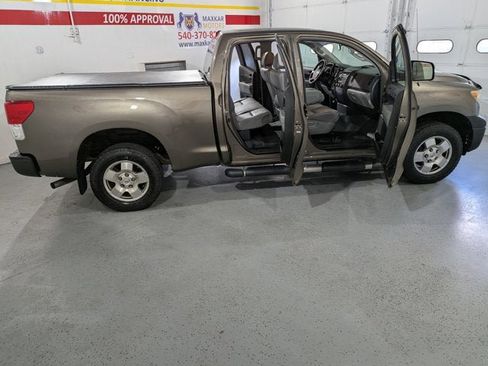 Used 2012 Toyota Tundra 4x4 Double Cab image 16