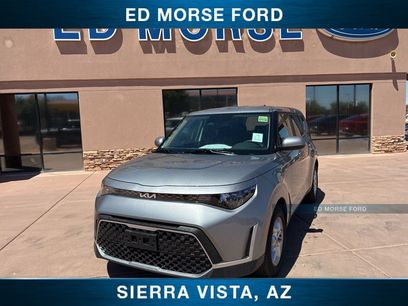 Used 2025 Kia Soul LX