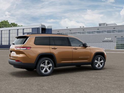New 2026 Jeep Grand Cherokee L Limited w/ Trailer Tow Package AWD/4WD image 4
