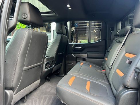 Used 2021 GMC Sierra 1500 AT4 w/ Technology Package AWD/4WD image 20