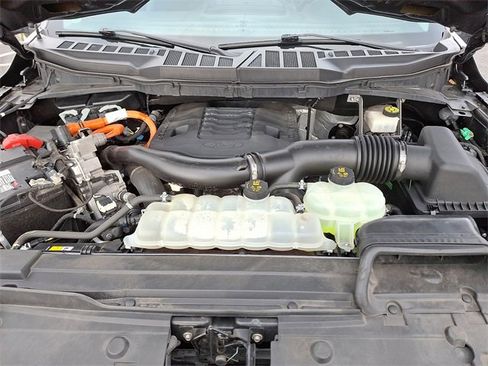 Used 2021 Ford F150 Lariat image 33