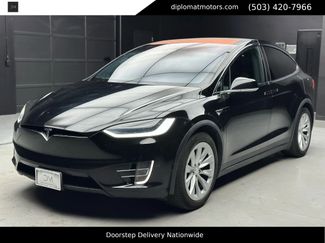 Used 2018 Tesla Model X 75D video 1
