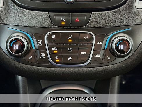 Used 2024 Chevrolet Malibu LT image 4