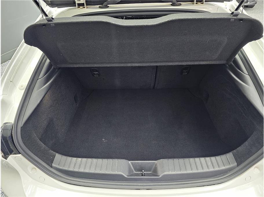 Used 2021 MAZDA MAZDA3 s FWD image 12