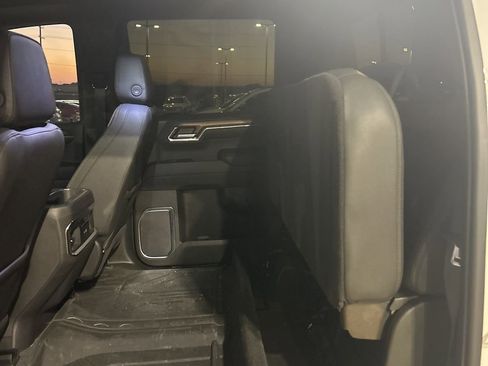 Used 2024 Chevrolet Silverado 1500 High Country w/ High Country Premium Package image 8