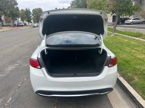 Used 2015 Chrysler 200 C w/ Navigation & Sound Group I image 9