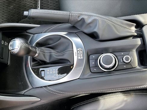 Used 2024 MAZDA MX-5 Miata RF Grand Touring image 14