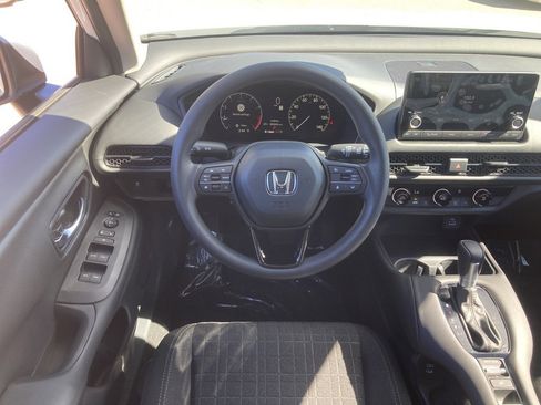 New 2025 Honda HR-V LX image 19