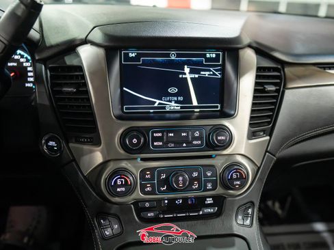 Used 2019 GMC Yukon XL Denali w/ Denali Ultimate Package image 30