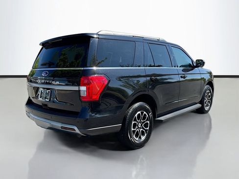 Used 2024 Ford Expedition XLT RWD image 9