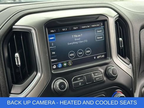 Used 2022 Chevrolet Silverado 1500 LT AWD/4WD image 3