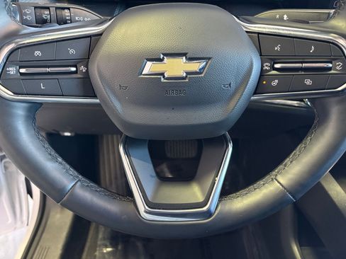 Used 2025 Chevrolet Equinox LT image 29