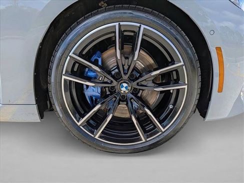 Used 2025 BMW M240i Coupe RWD image 24