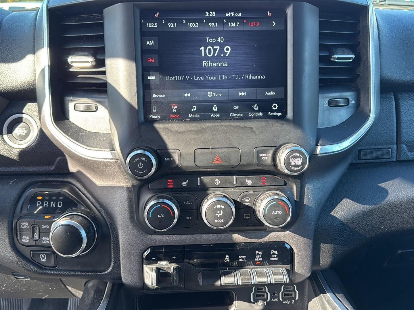 Used 2021 RAM 1500 Big Horn AWD/4WD image 17