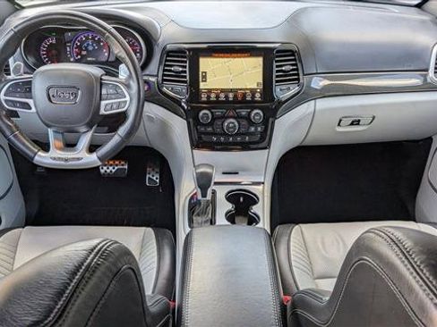 Used 2021 Jeep Grand Cherokee Trackhawk image 25