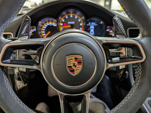 Used 2016 Porsche 911 GT3 RS image 31