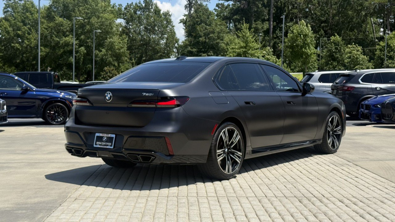Used 2023 BMW 760i xDrive w/ Executive Package AWD/4WD image 6