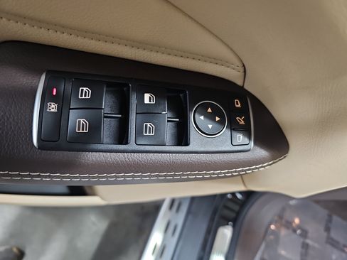 Used 2017 Mercedes-Benz GLE 350 4MATIC image 28
